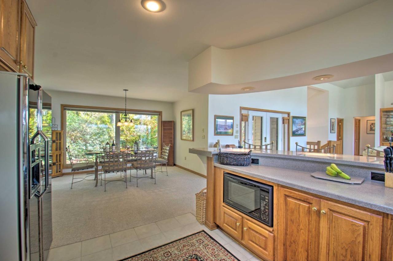 Wintergreen Resort Retreat Ski, Hike, Golf! Lyndhurst Exterior photo